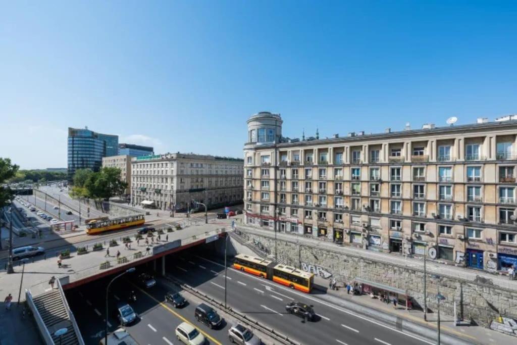 Cutest With Location Apartament *